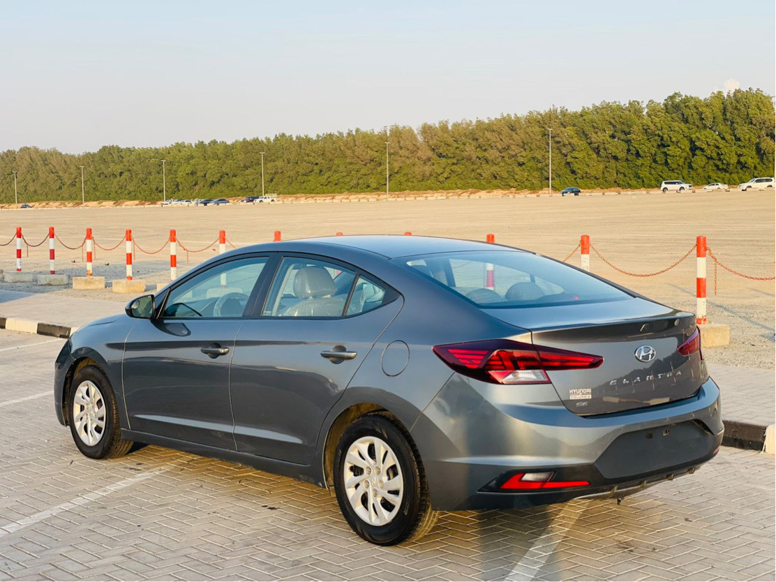 Hyundai Elantra - Image 15