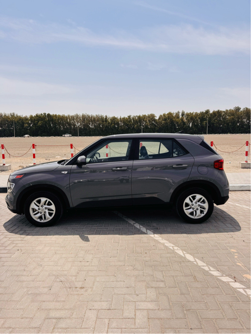 Hyundai VENUE - Image 4