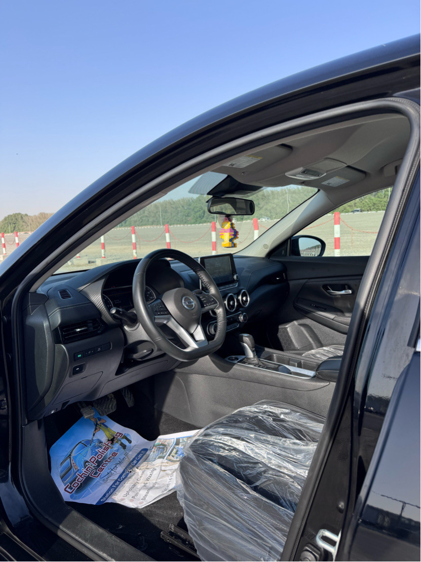 Nissan Sentra - Image 2