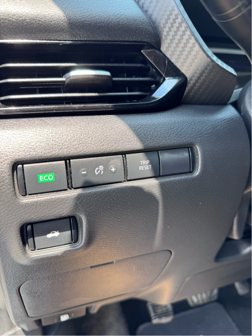 Nissan Sentra - Image 5