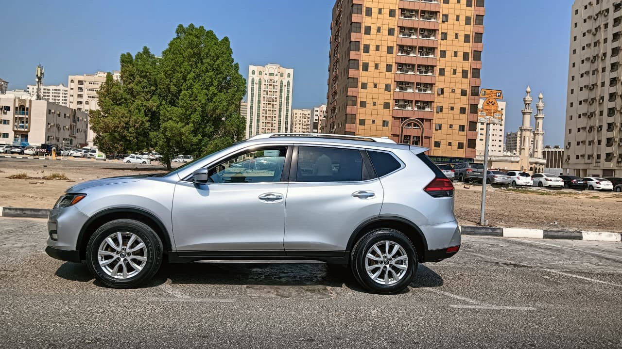 Nissan Rogue - Image 4