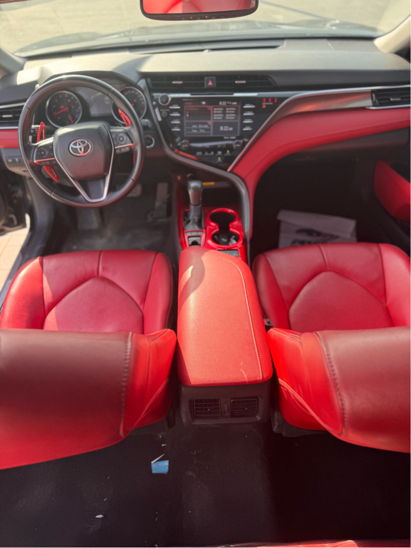 Toyota Camry - Image 6