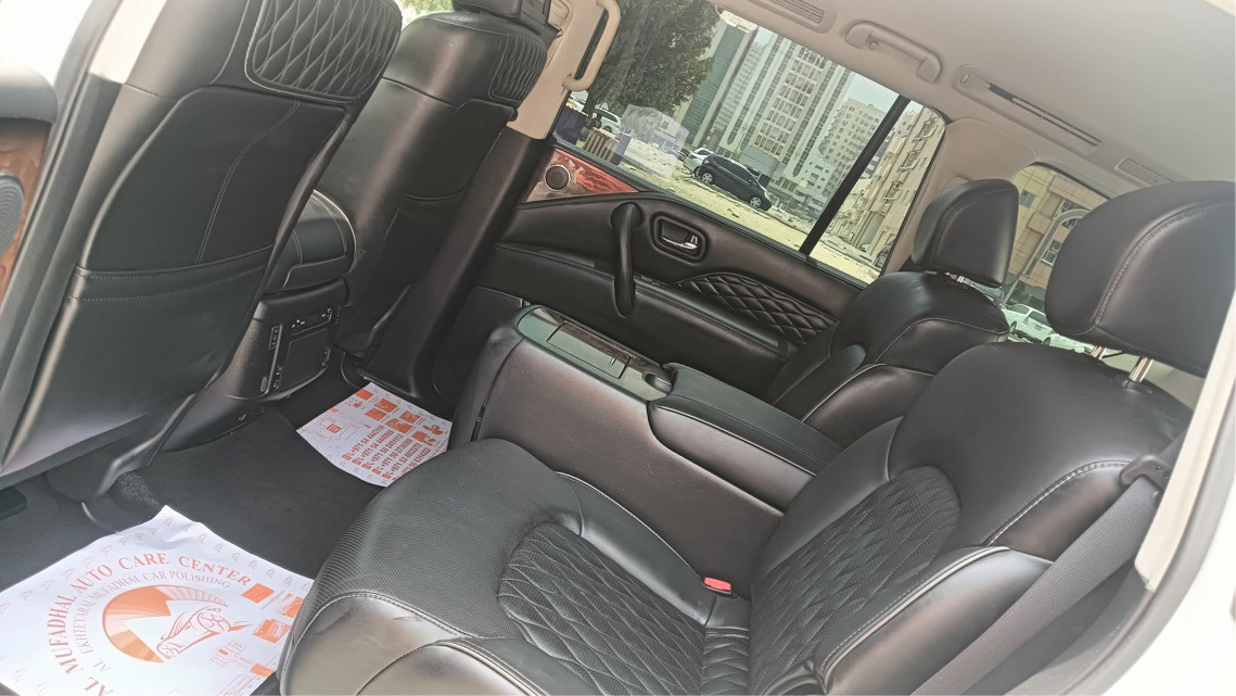 Infiniti QX80 - Image 8