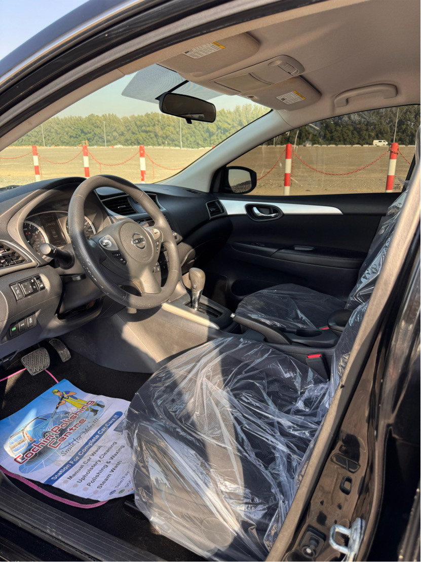 Nissan Sentra - Image 10