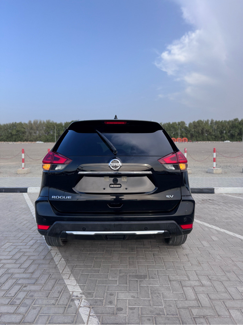 Nissan Rogue - Image 10