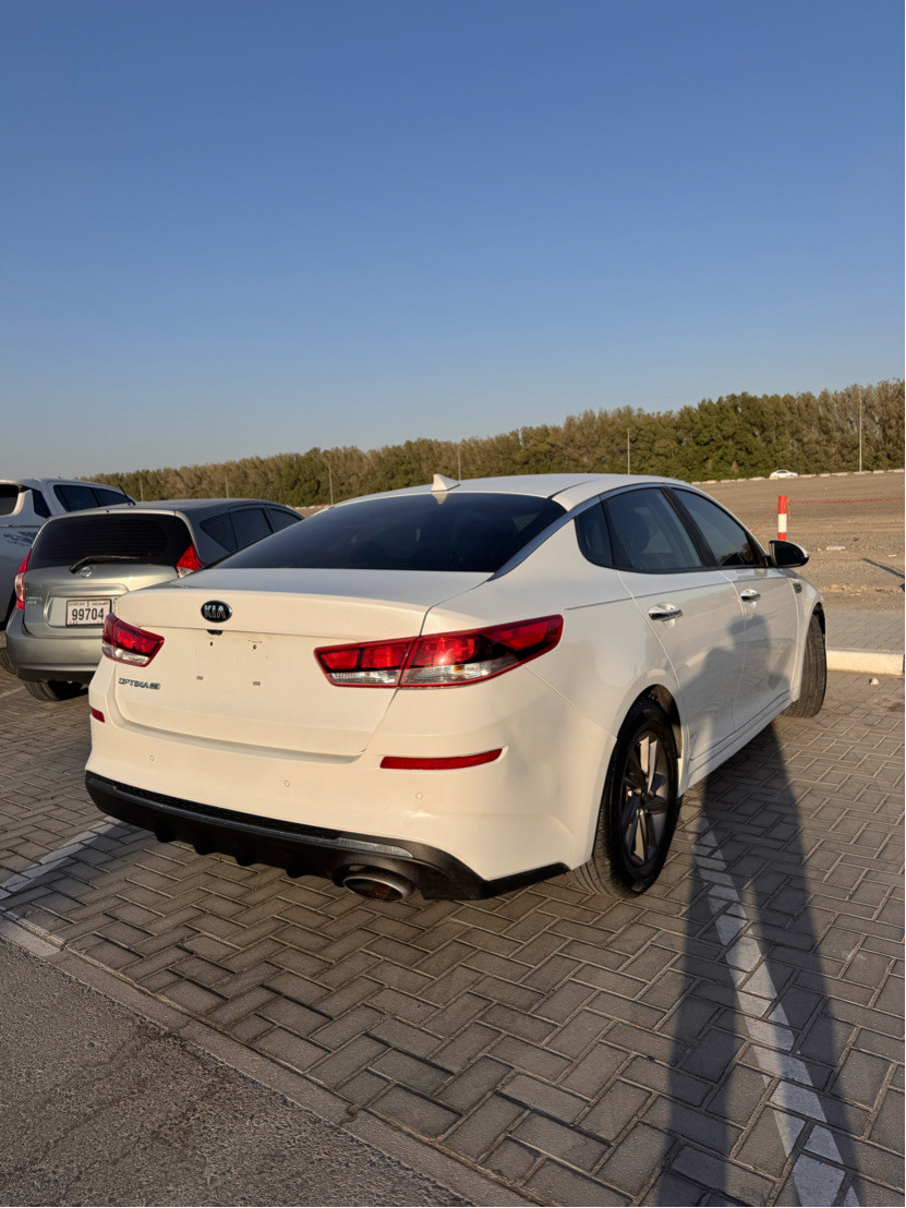 KIA Optima - Image 9