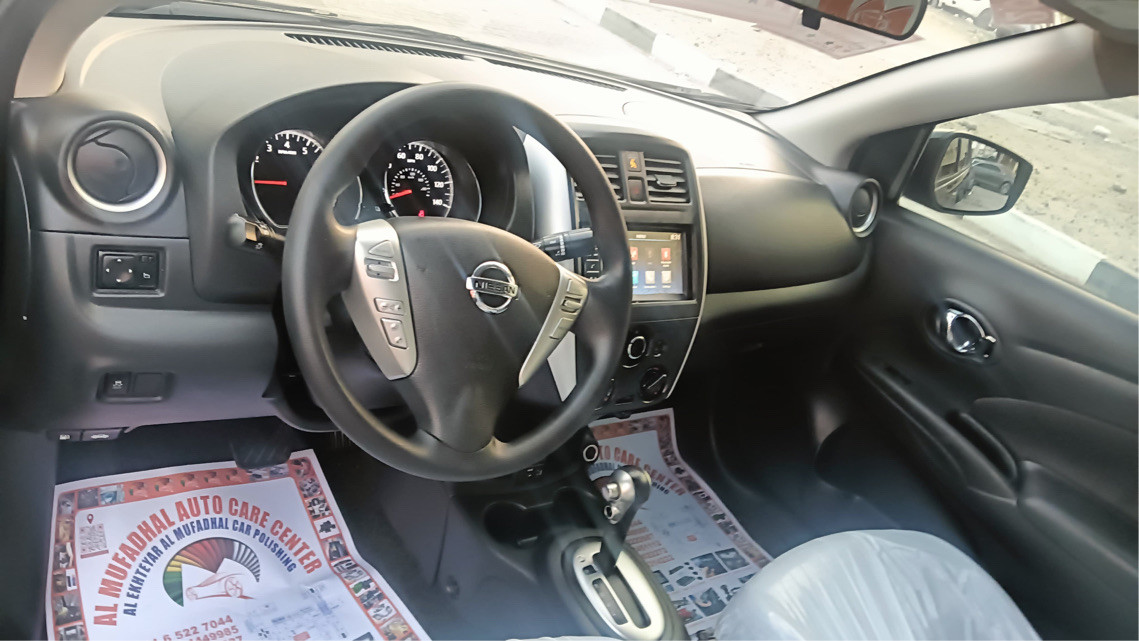 Nissan Versa - Image 9