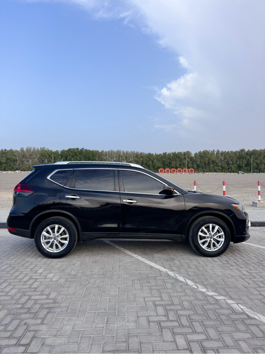 Nissan Rogue - Image 12