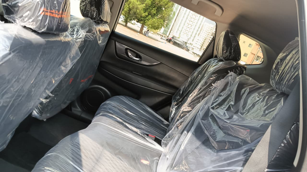 Nissan Rogue - Image 7