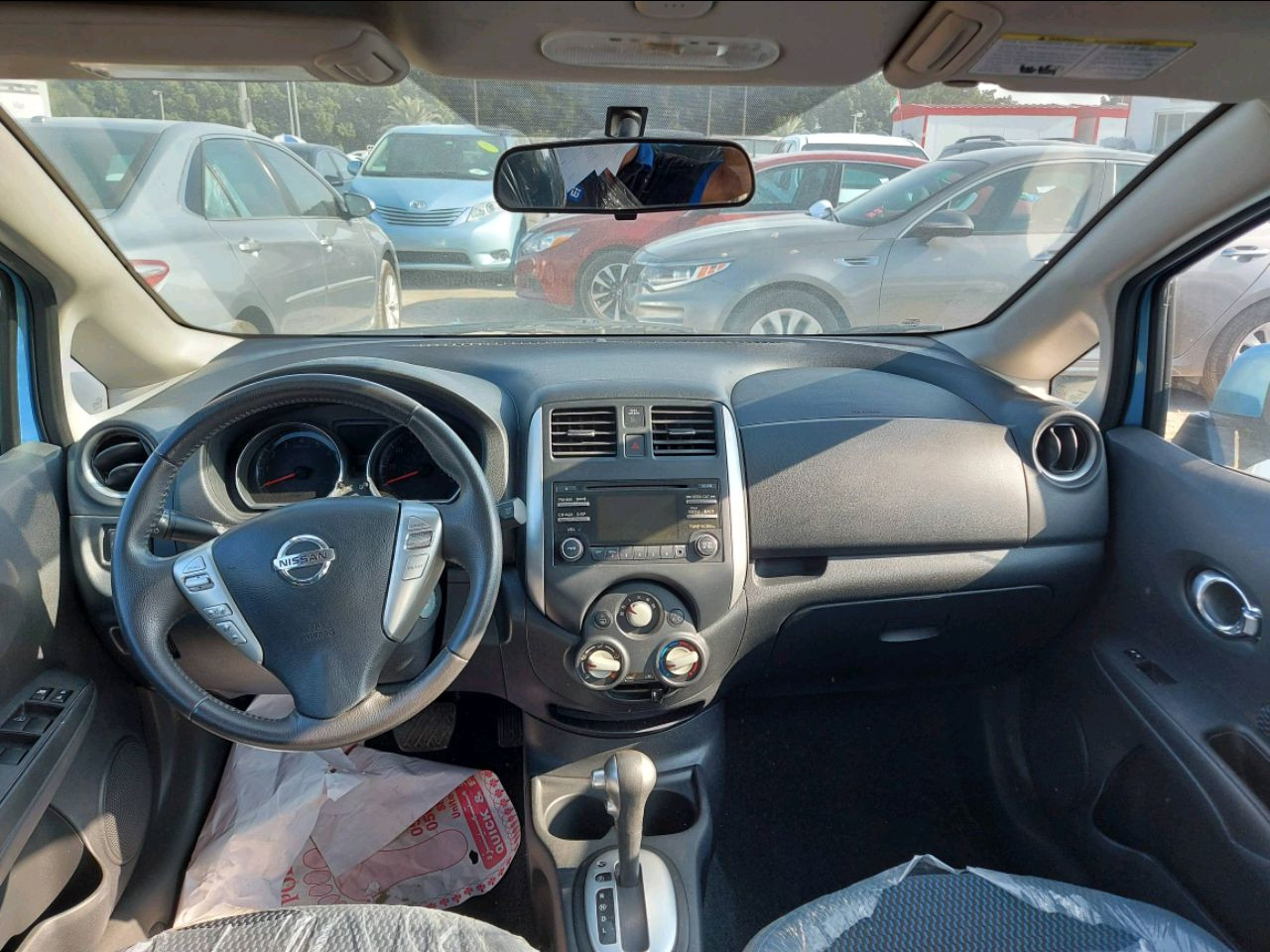 Nissan Versa - Image 5