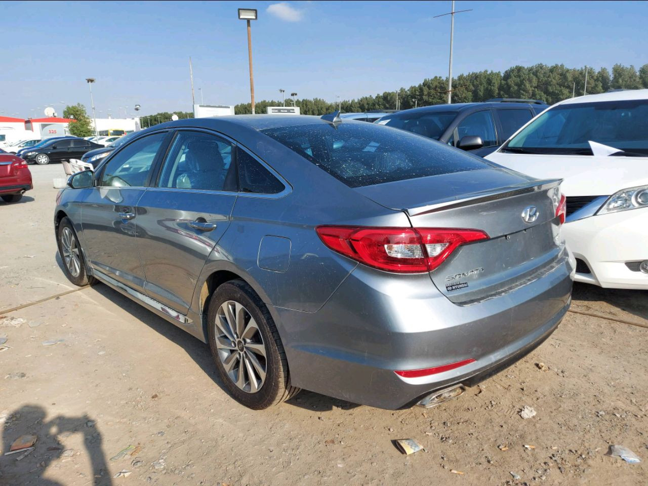 Hyundai Sonata - Image 4