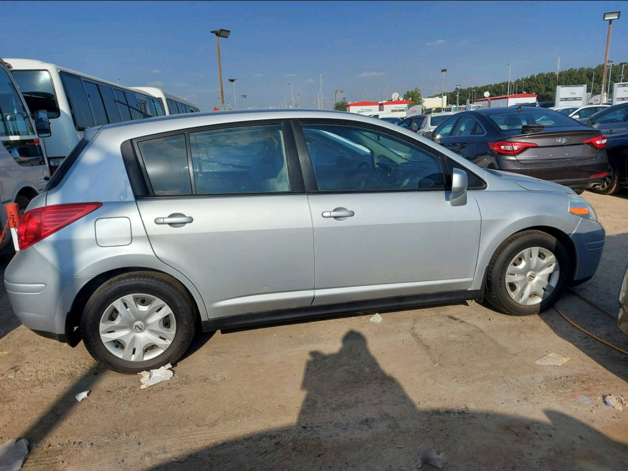 Nissan Versa - Image 3