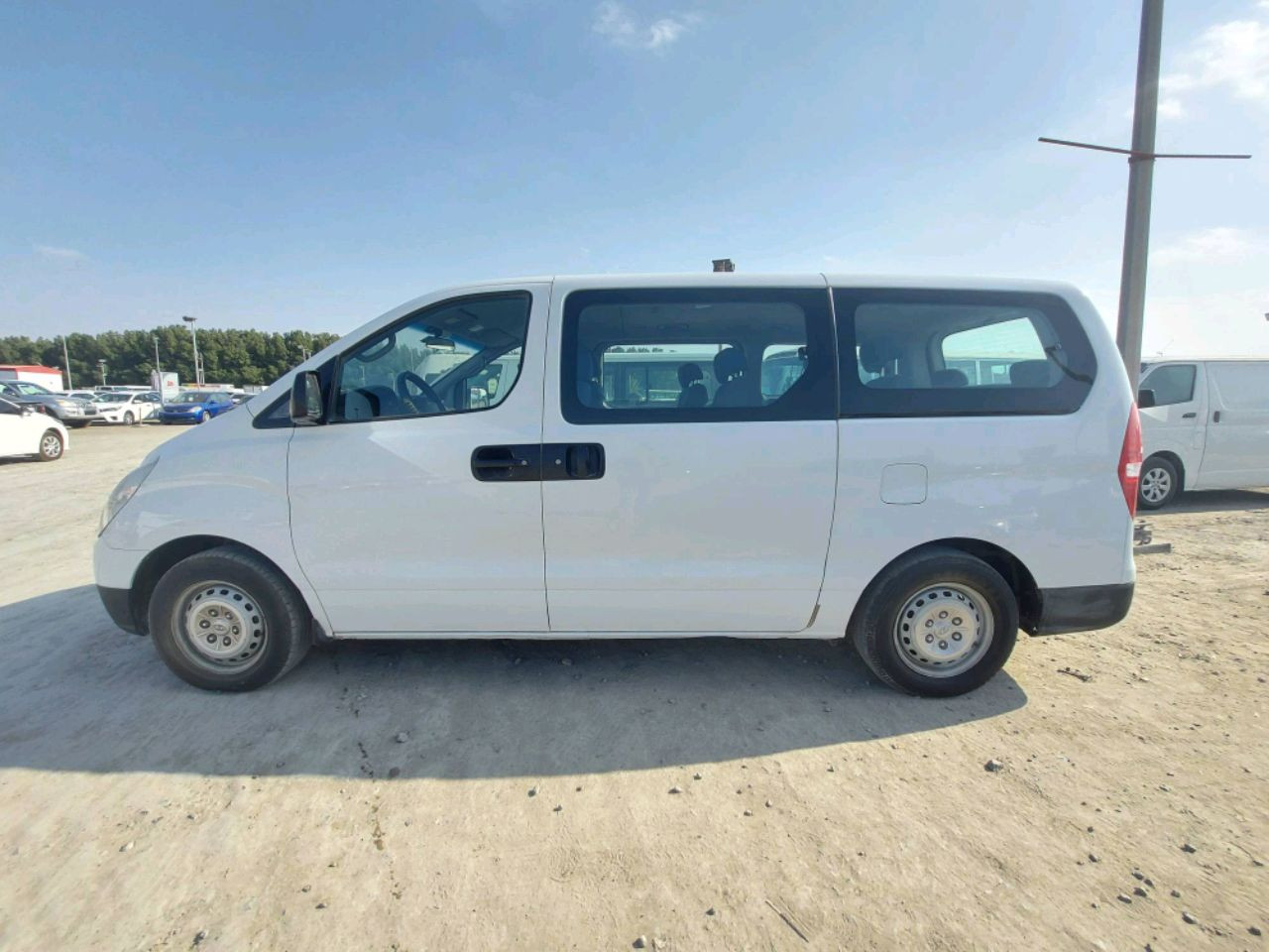 Hyundai H 1 - Image 3