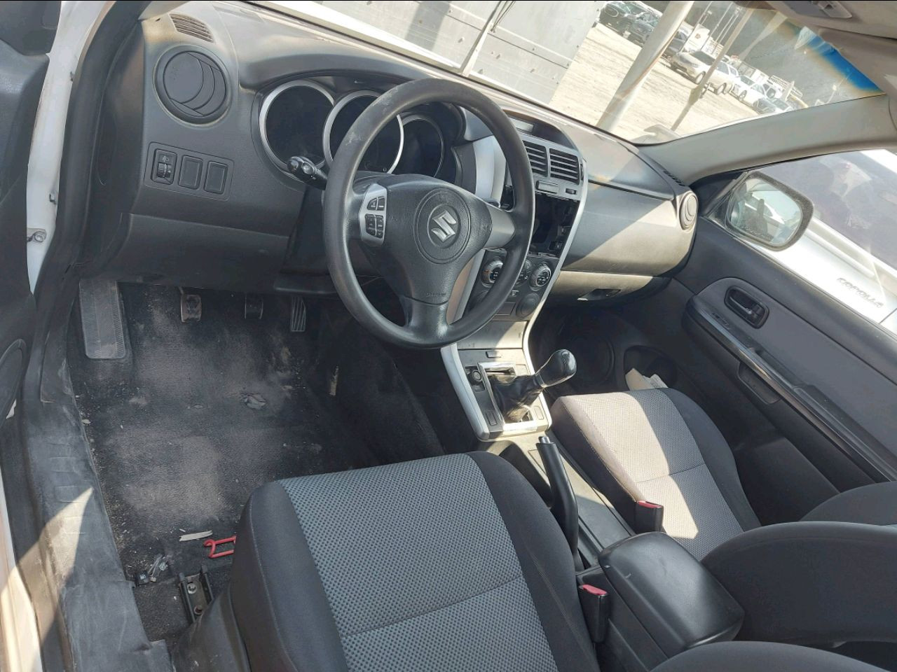 Suzuki Vitara - Image 2
