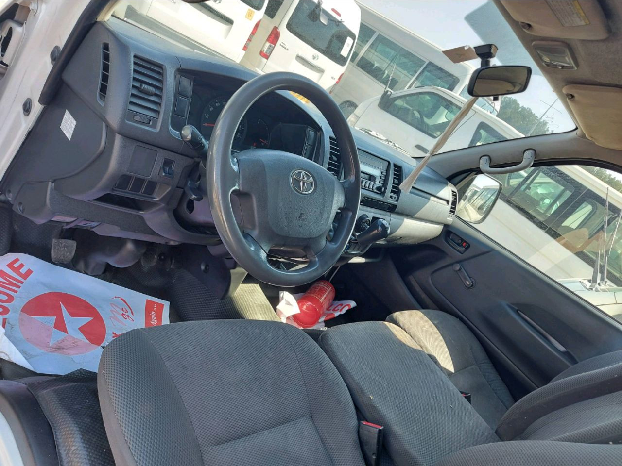 Toyota Hiace - Image 5