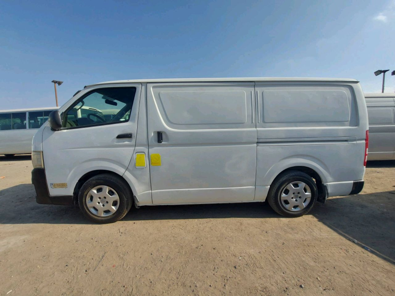 Toyota Hiace - Image 3