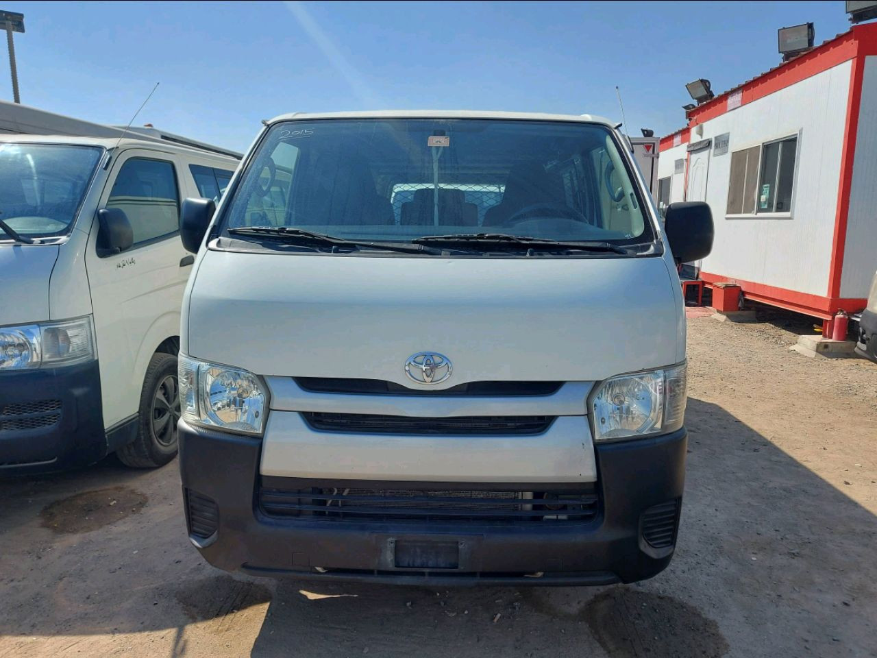 Toyota Hiace - Image 6