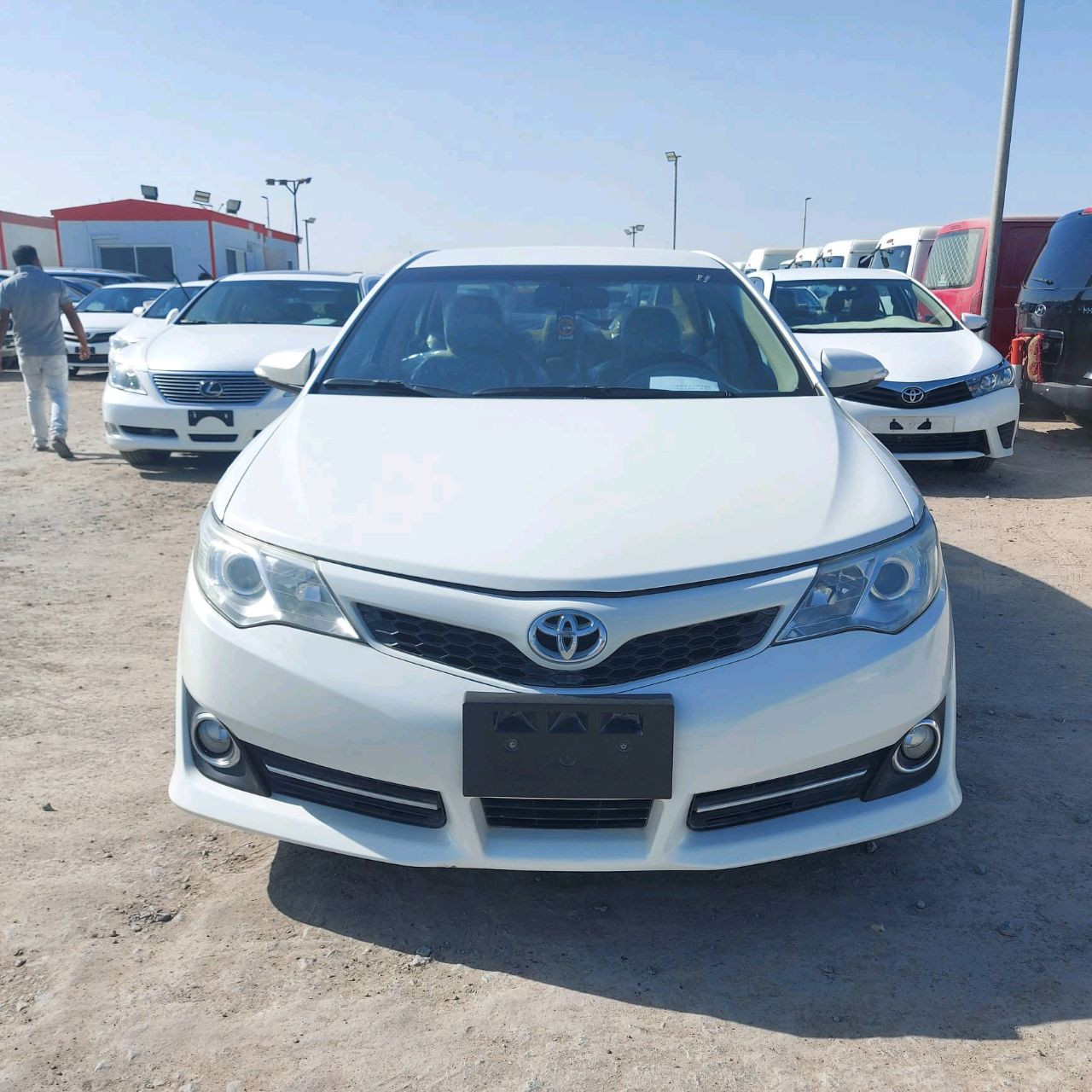 Toyota Camry - Image 5