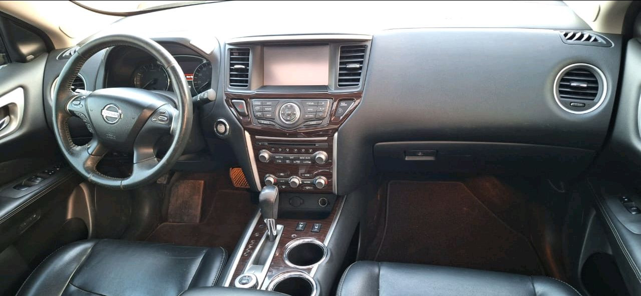 Nissan Pathfinder - Image 6
