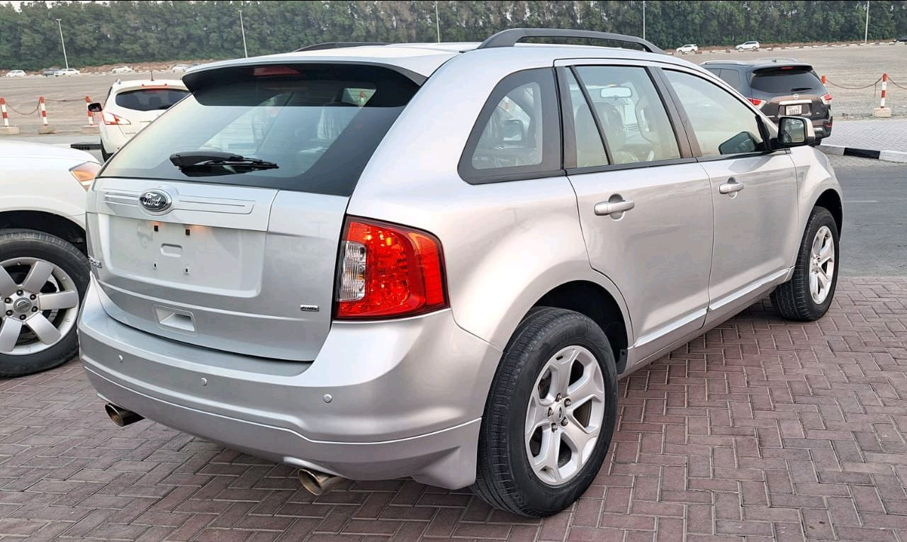 Ford Edge - Image 9