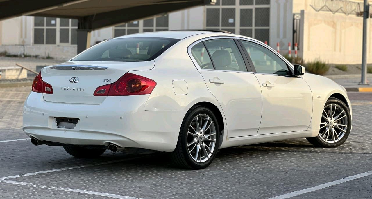 Infiniti G-Series - Image 3