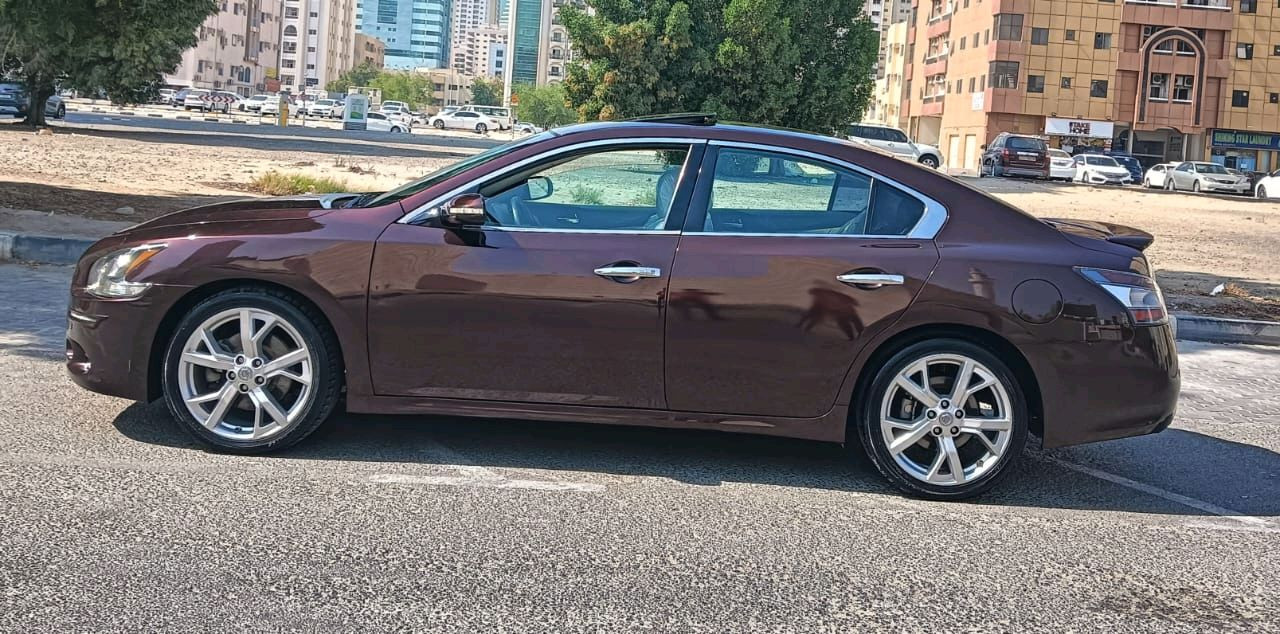 Nissan Maxima - Image 6