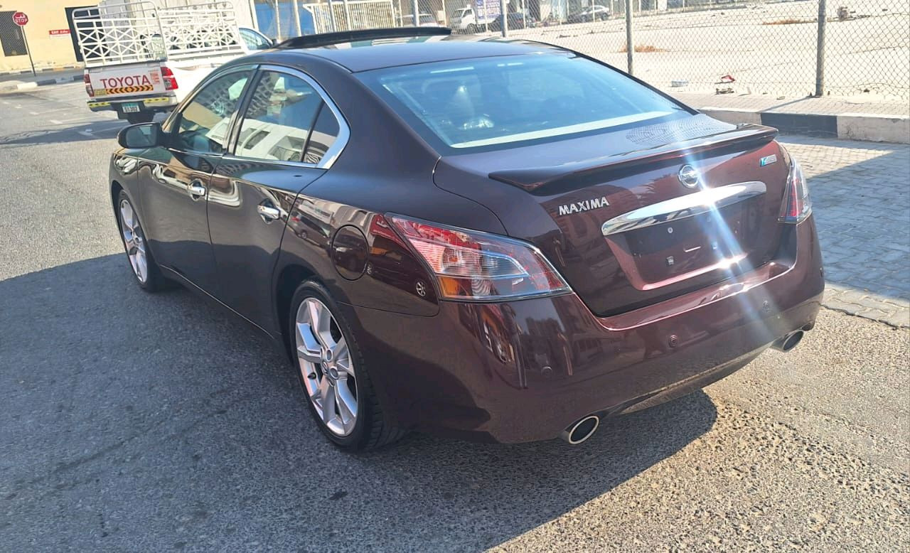 Nissan Maxima - Image 10