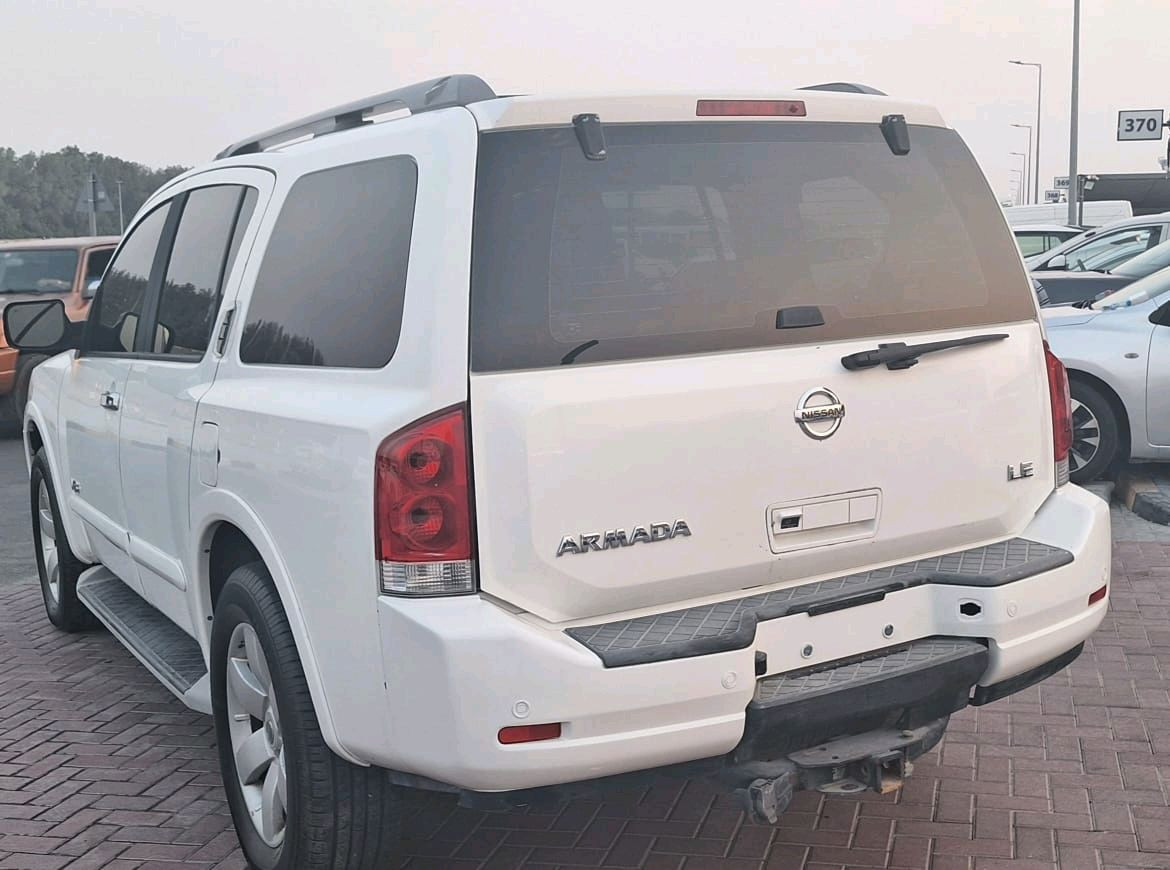 Nissan Armada - Image 10