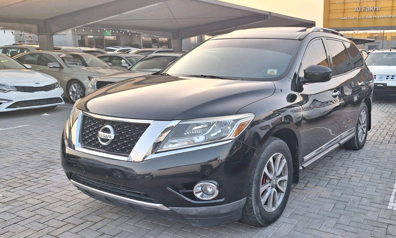Nissan Pathfinder - Image 2