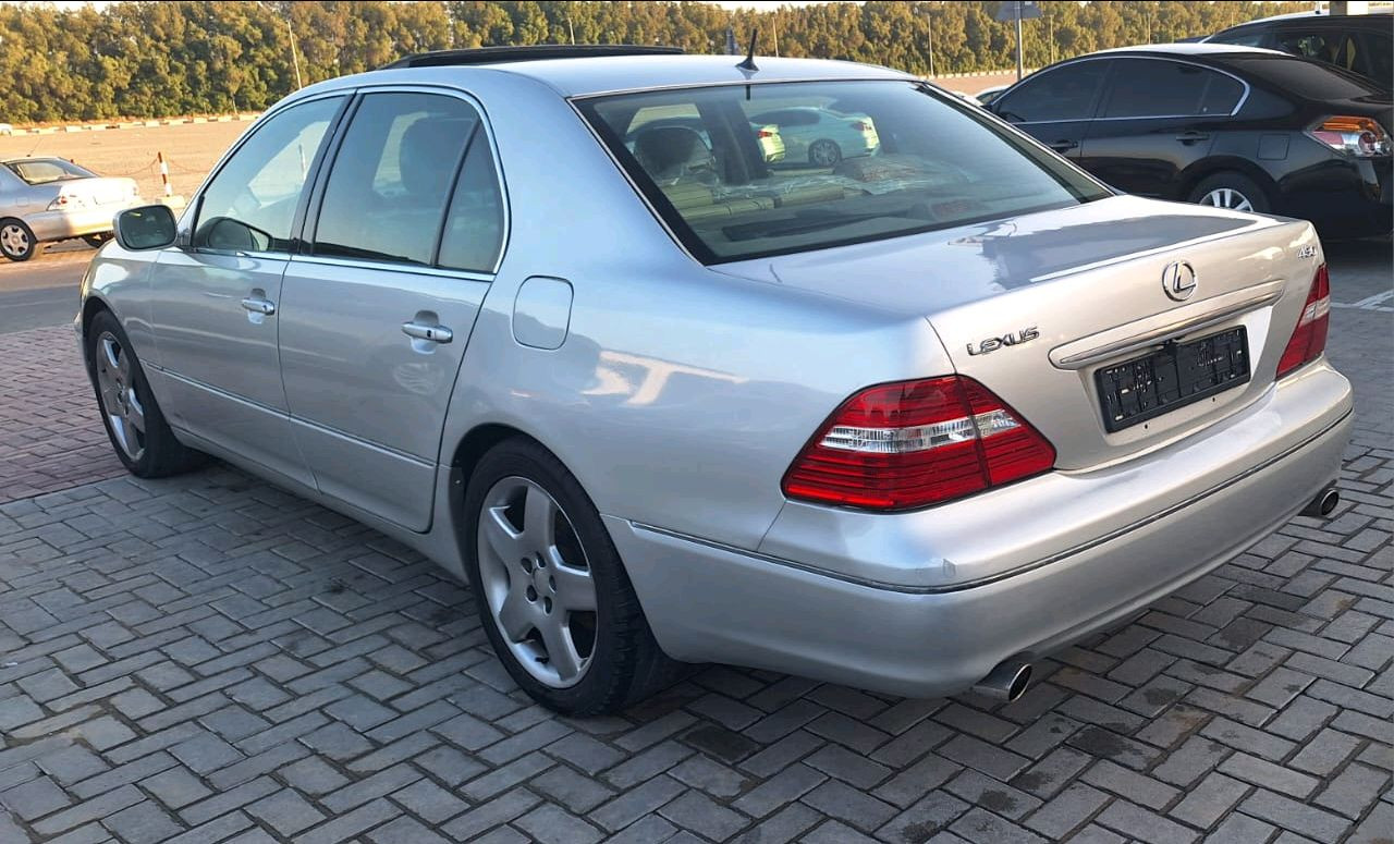 Lexus LS-Series - Image 10