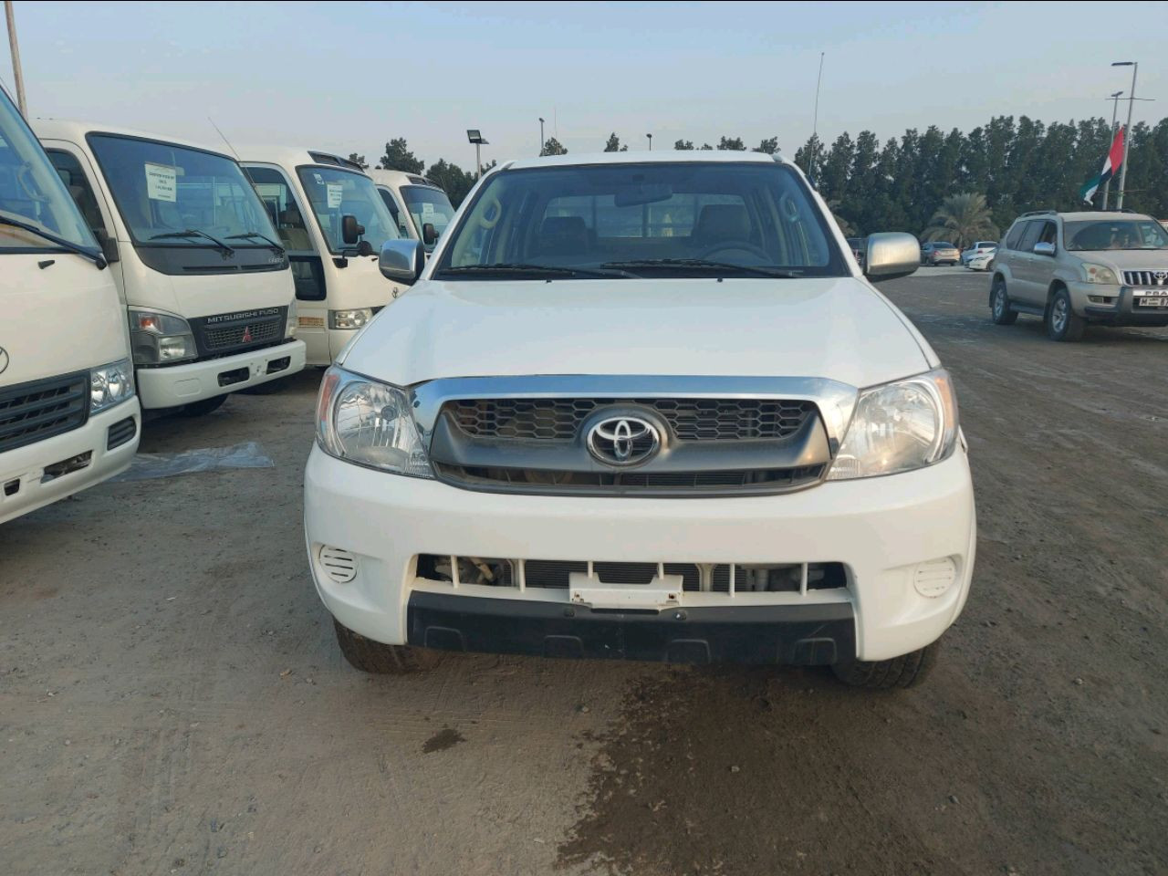 Toyota Hilux - Image 2