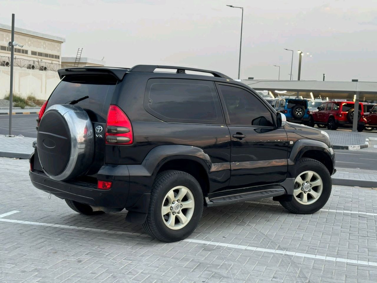 Toyota Prado - Image 18
