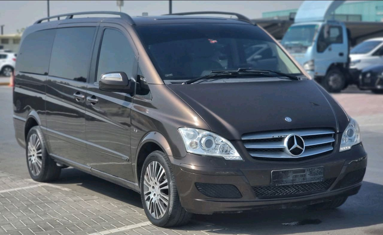 Mercedes Benz Viano - Image 15
