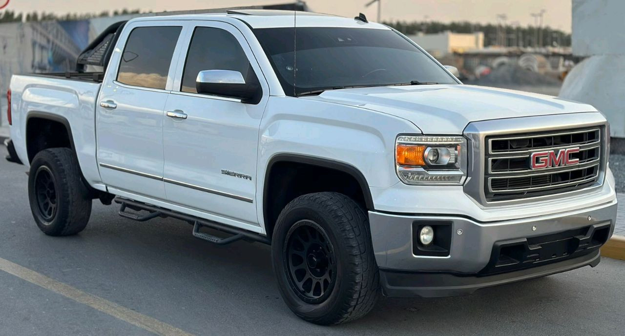 GMC Sierra - Image 5
