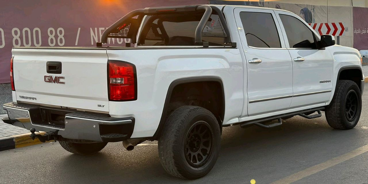 GMC Sierra - Image 6