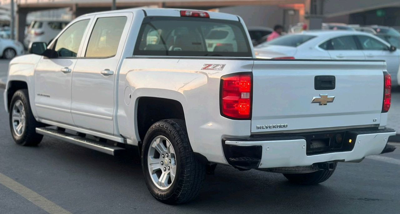 Chevrolet Silverado - Image 6