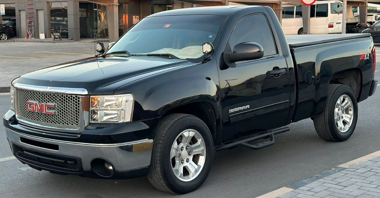 GMC Sierra - Image 3