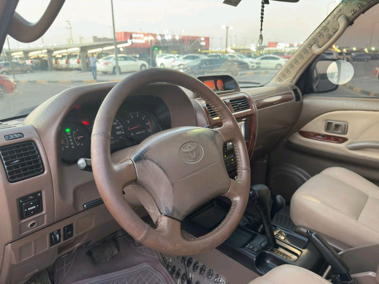 Toyota Prado - Image 8
