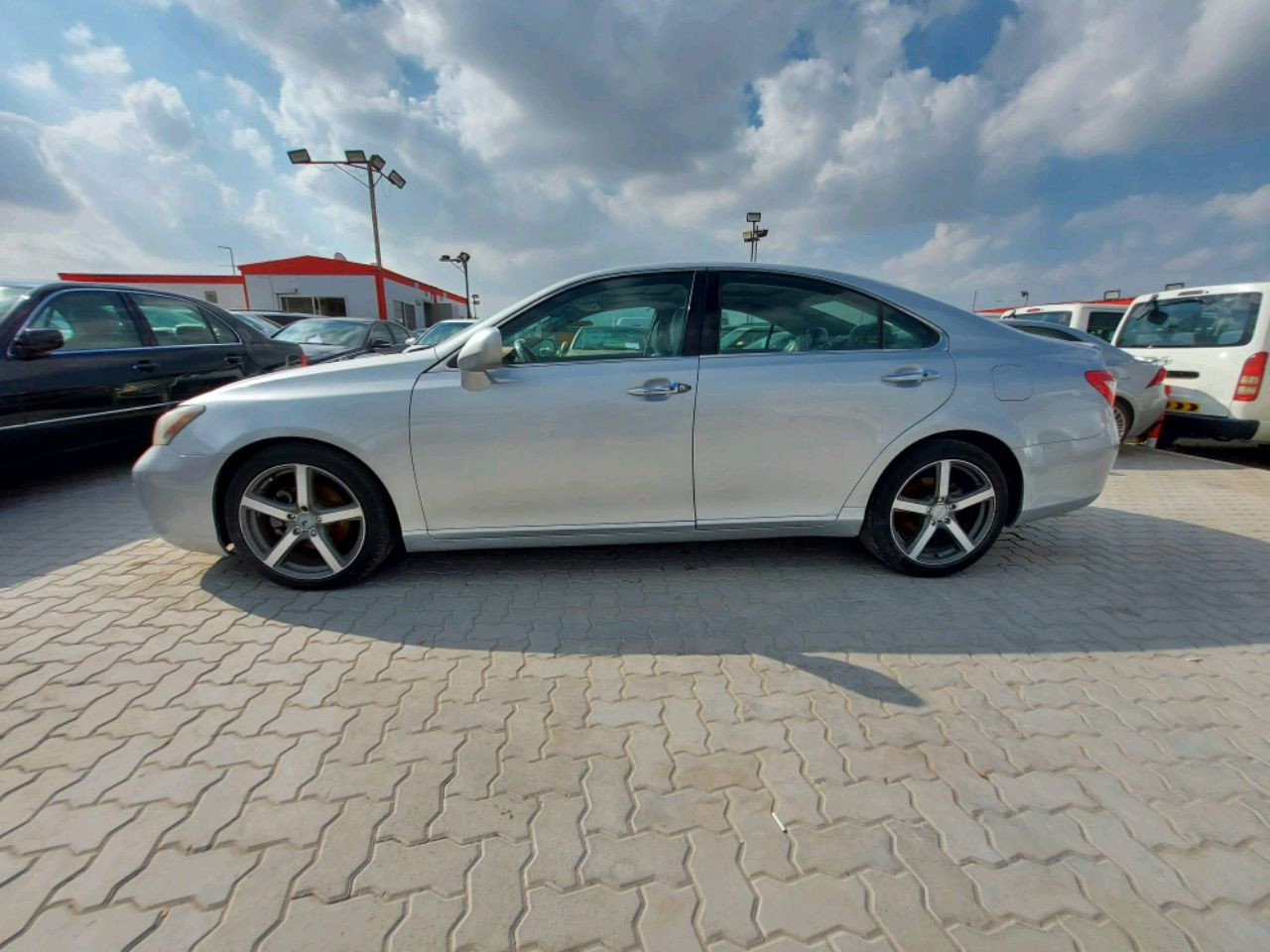 Lexus ES-Series - Image 5