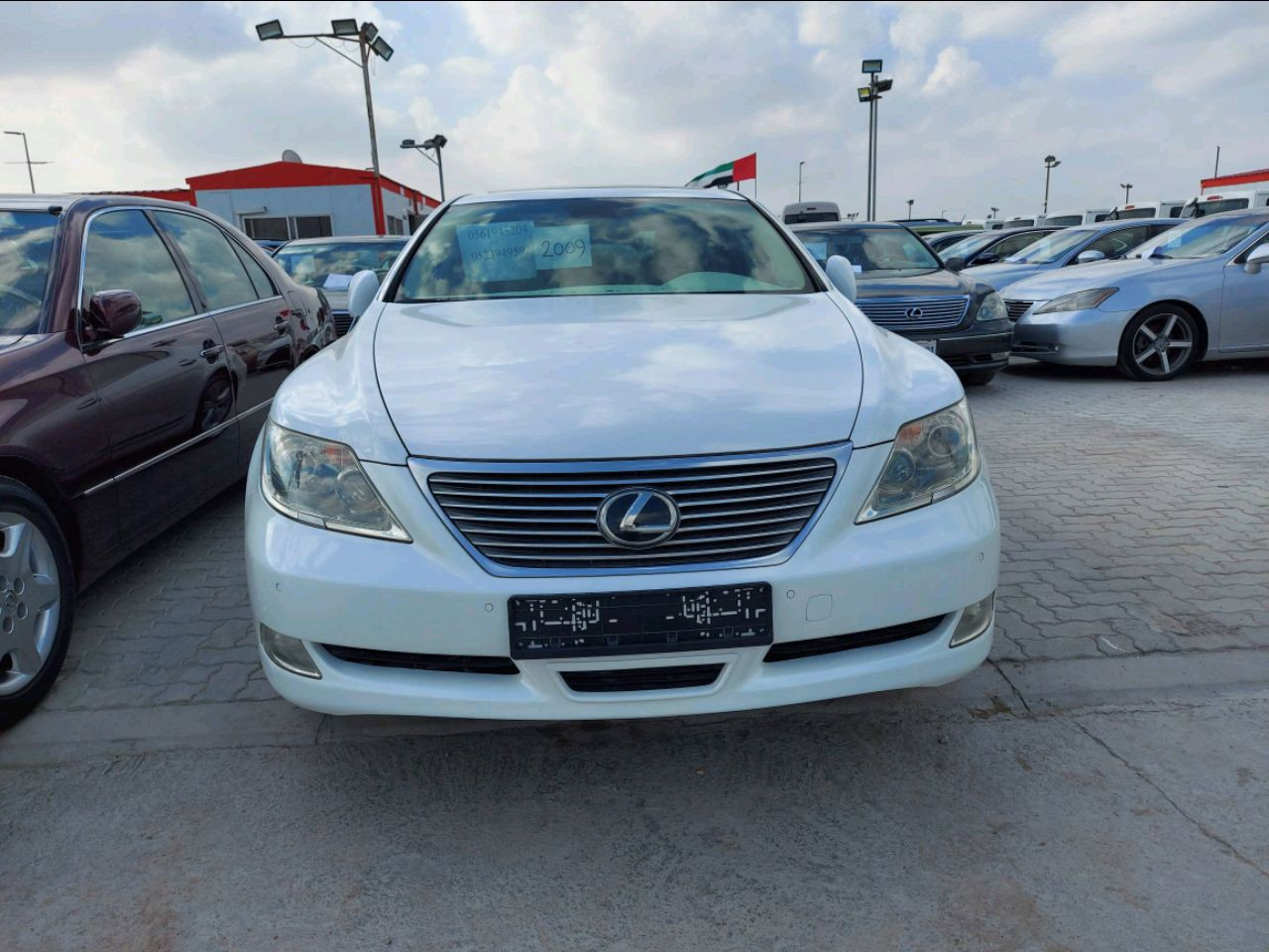 Lexus LS-Series - Image 4