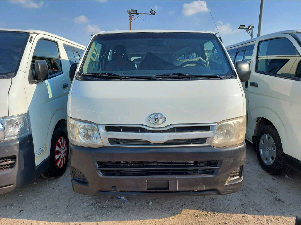 Toyota Hiace - Image 4