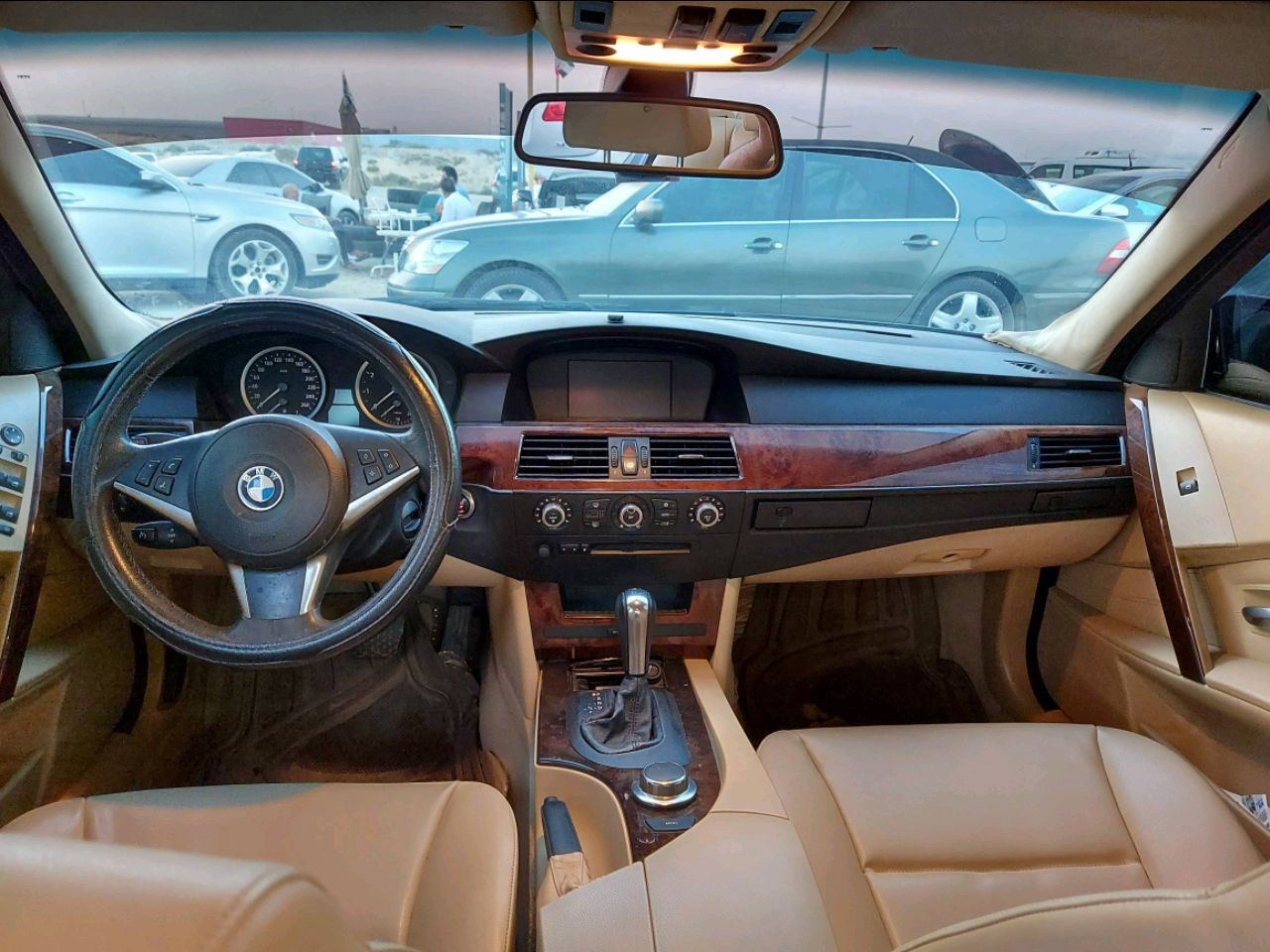 BMW 5-Series - Image 3