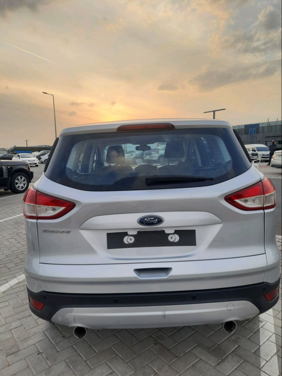 Ford Escape - Image 12