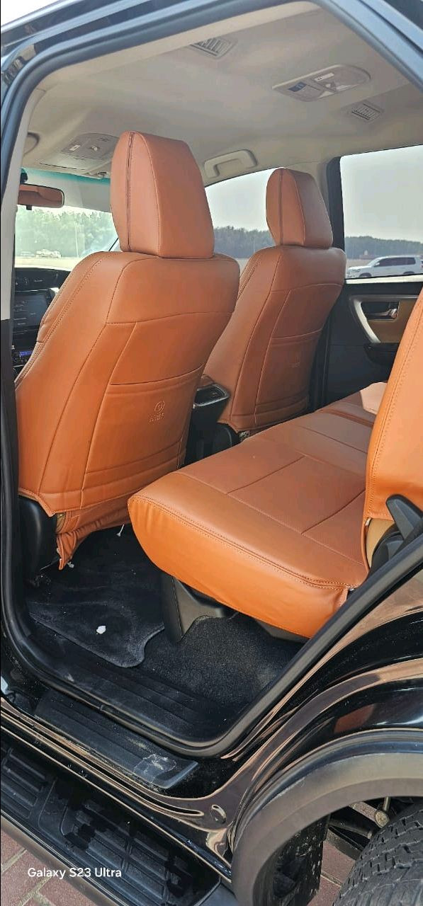 Toyota Fortuner - Image 11