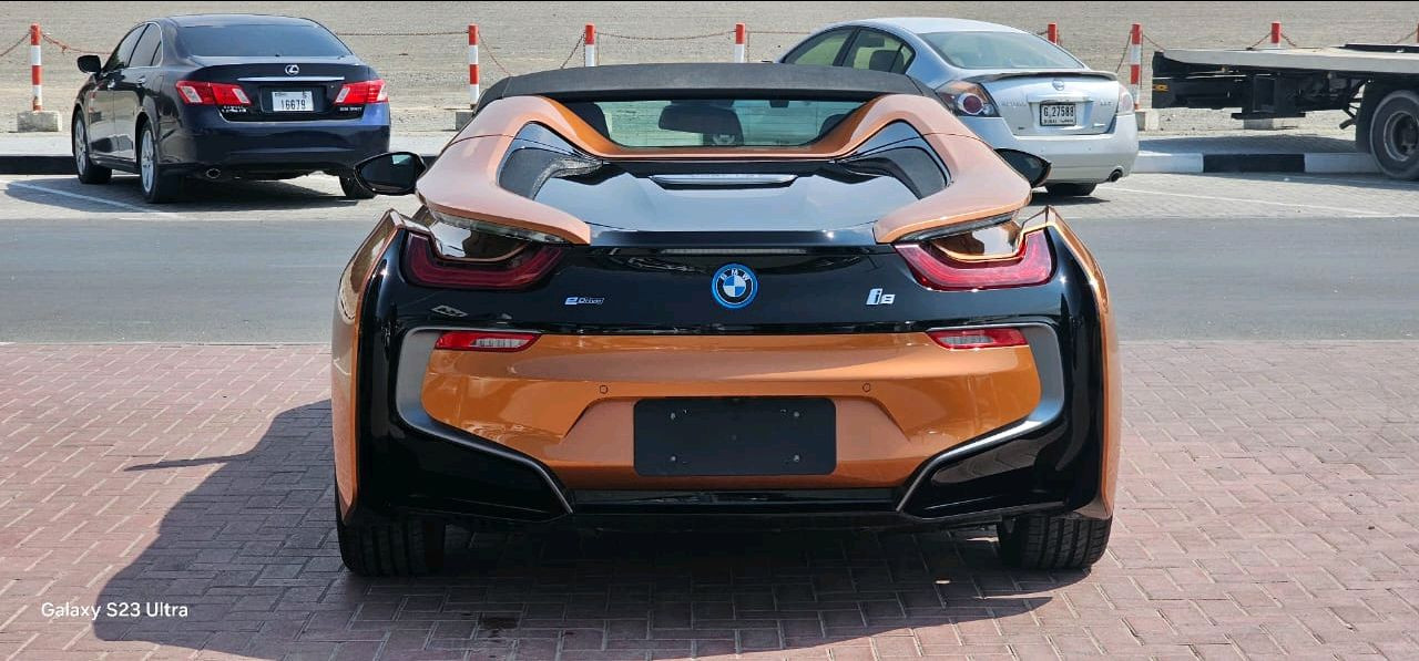 BMW I8 - Image 9