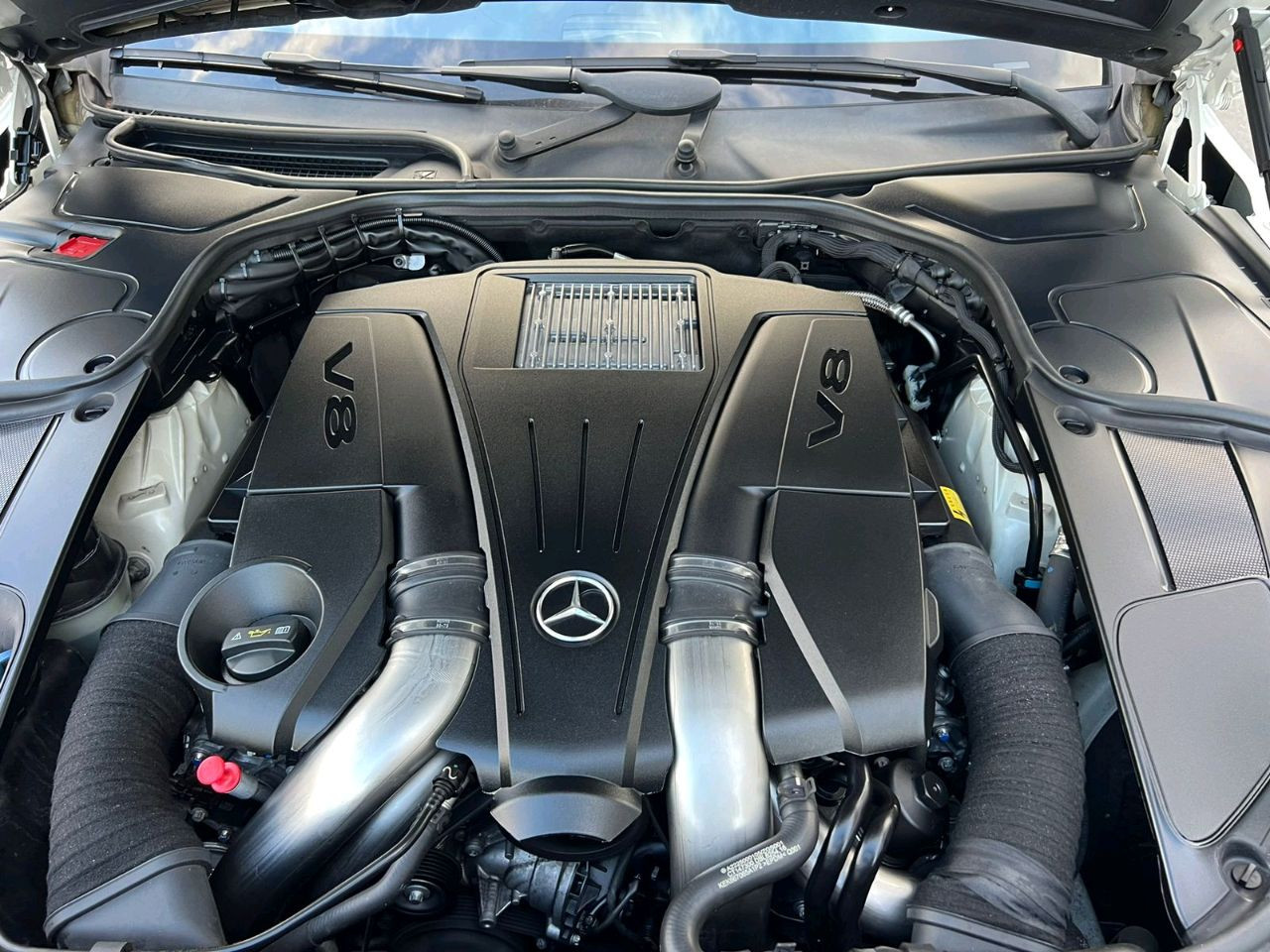 Mercedes Benz S-Class - Image 11