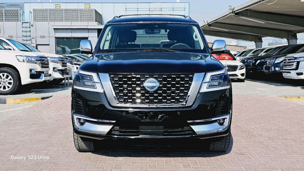 Nissan Armada - Image 11