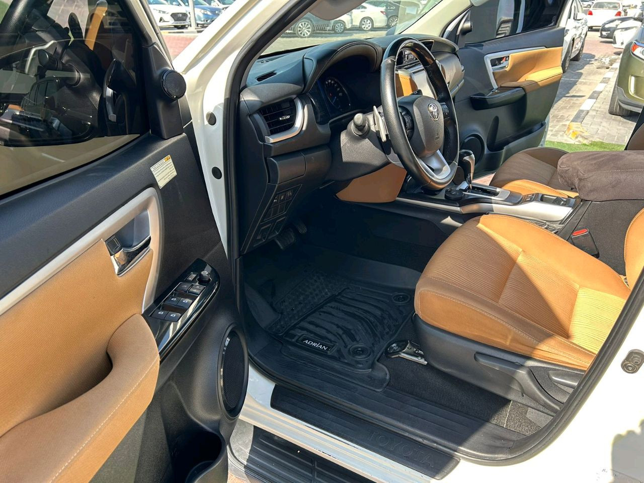 Toyota Fortuner - Image 10