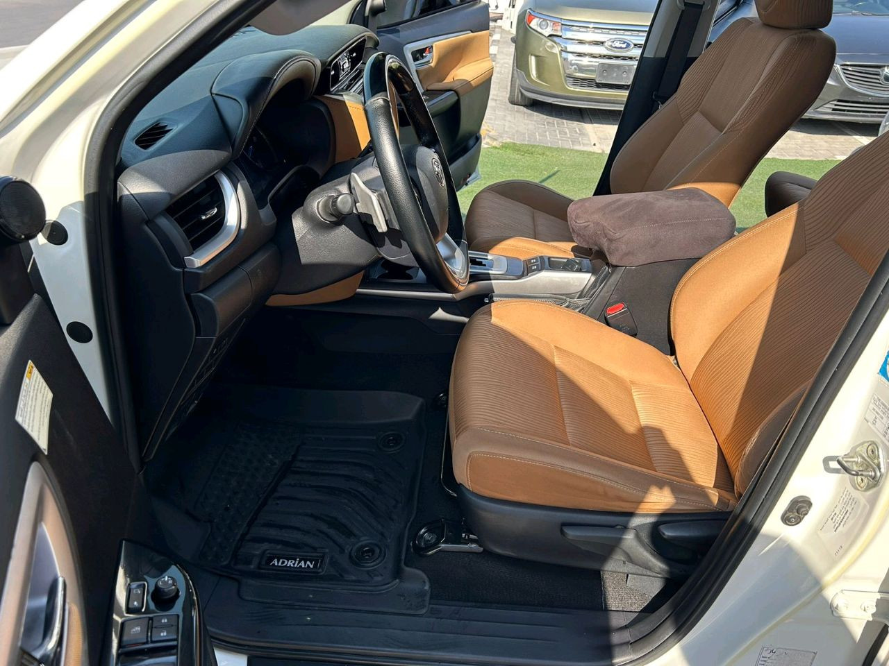 Toyota Fortuner - Image 5