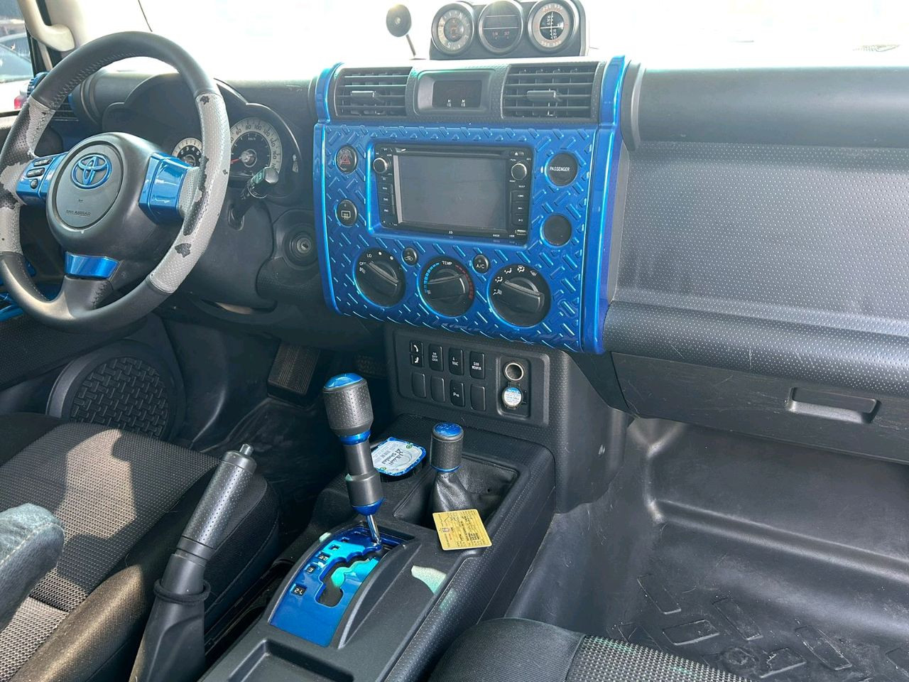 Toyota FJ Cruiser - Image 4